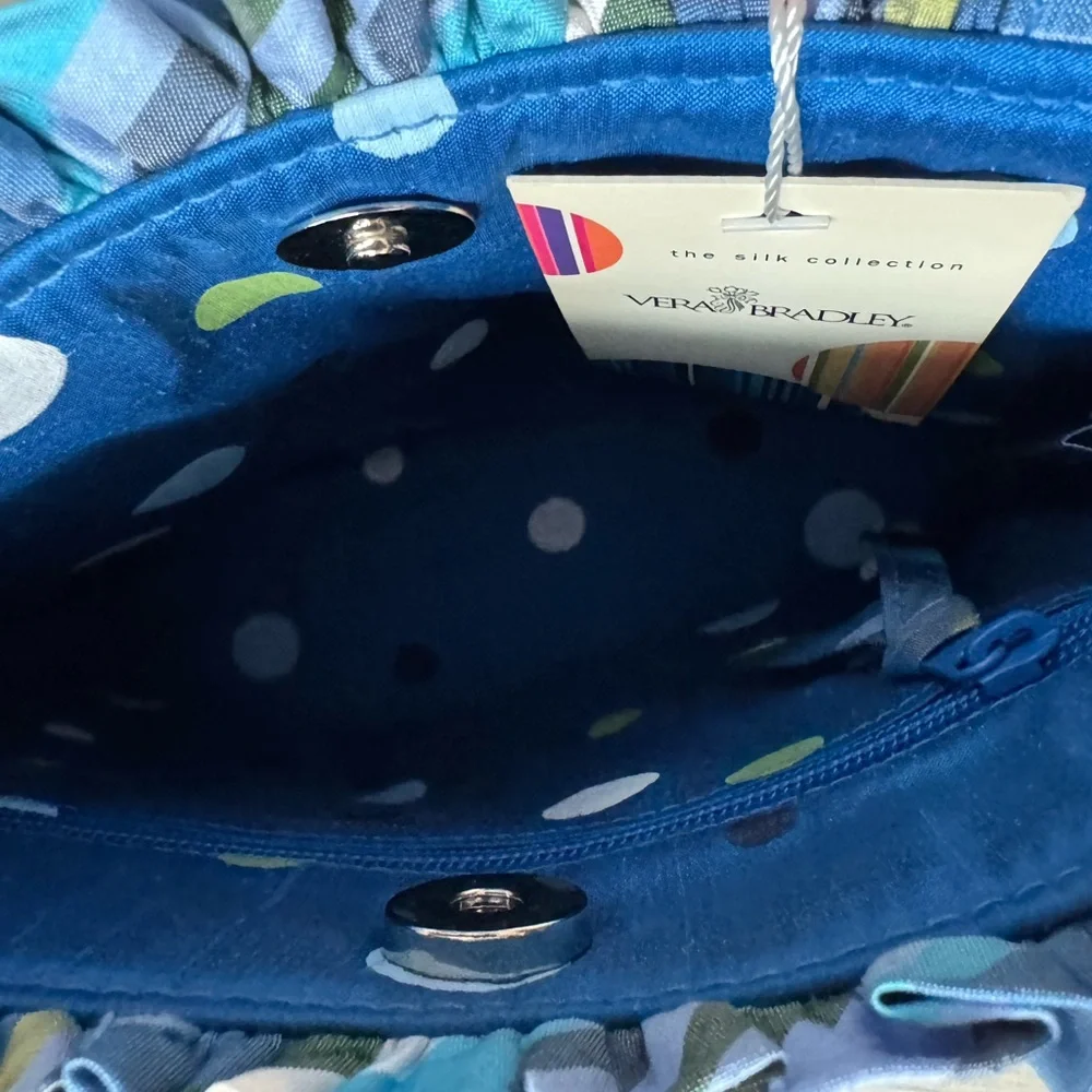 VERA BRADLEY - Picture 4 of 11